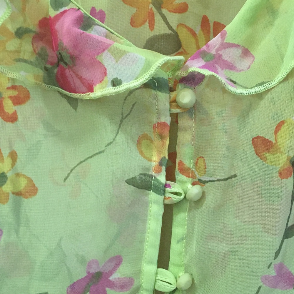 Floral Ruffle Sheer Blouse in Green and Pink - Picture 2 of 6